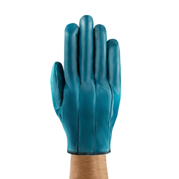 Oil-repellent glove protecting from oil, grease and dirt