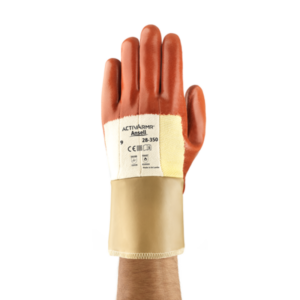 Heavy duty 3/4 dipped kevlar glove