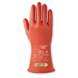 Ergonomically designed natural rubber insulating gloves for all-day safety and comfort