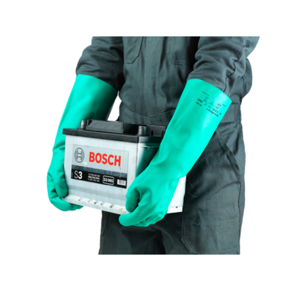 Excellent chemical protection with a good level of grip, fit and comfort