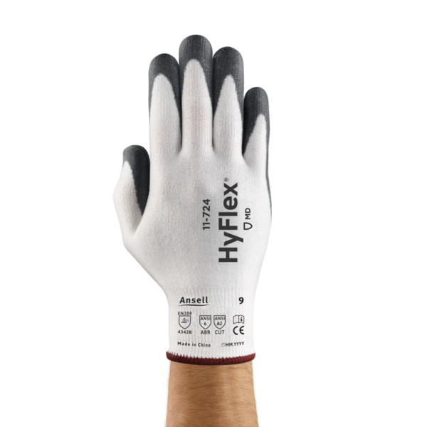 Light and comfortable protection against cuts and abrasion