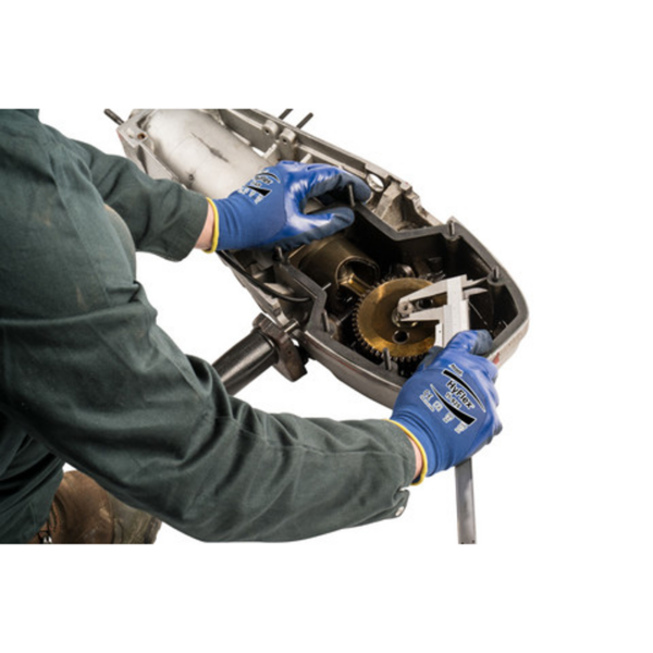 Ultra-light duty oil repellent, oil grip multi-purpose glove