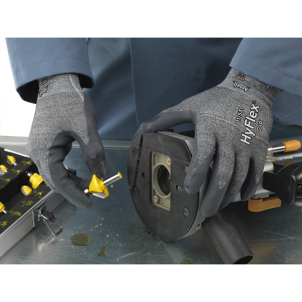 Palm-Dipped with INTERCEPT TECHNOLOGY® and ANSELL GRIP™ Technology