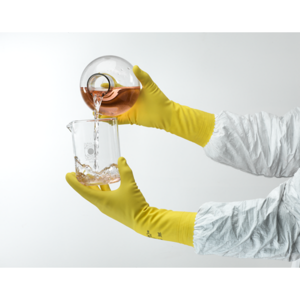 Mediumweight natural rubber glove with flocked lining